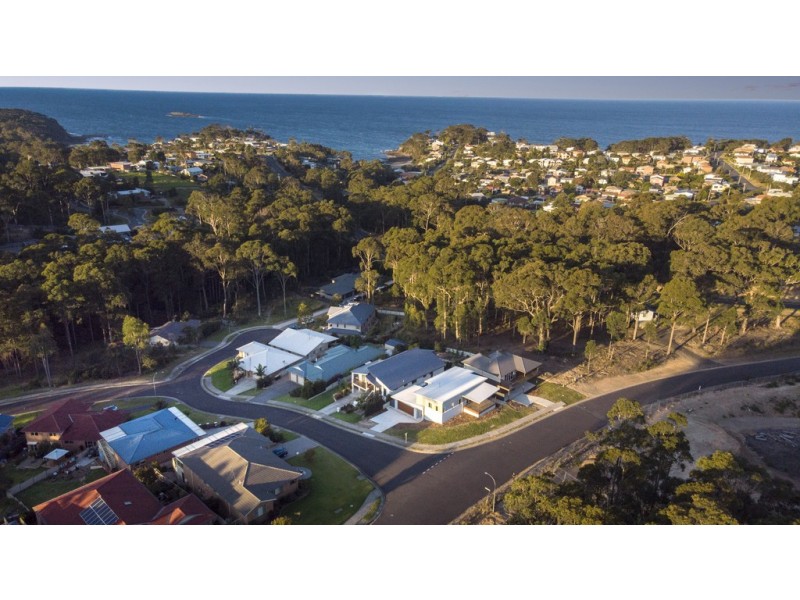 1/ 1 Wattlebird Way, Malua Bay NSW 2536