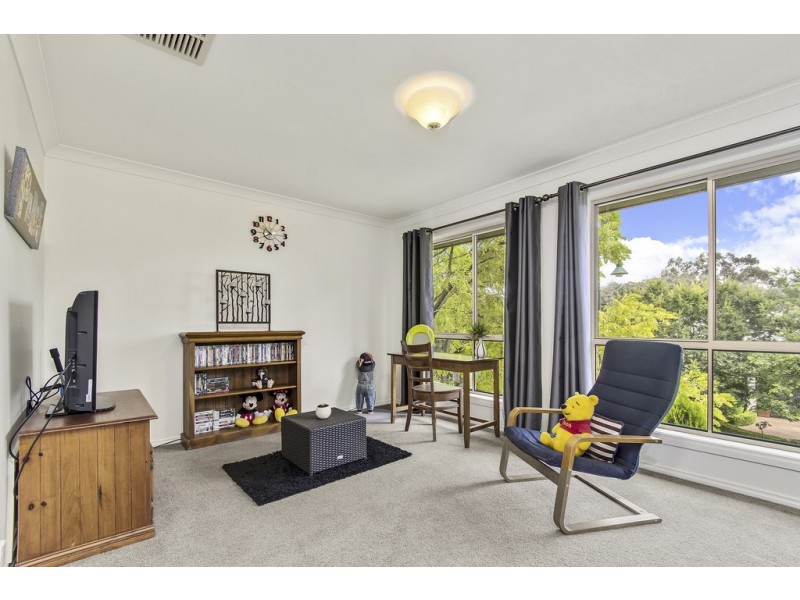17 Fitzsimmons Street, Nicholls ACT 2913