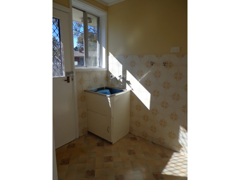 18 Milford Street, Latham ACT 2615