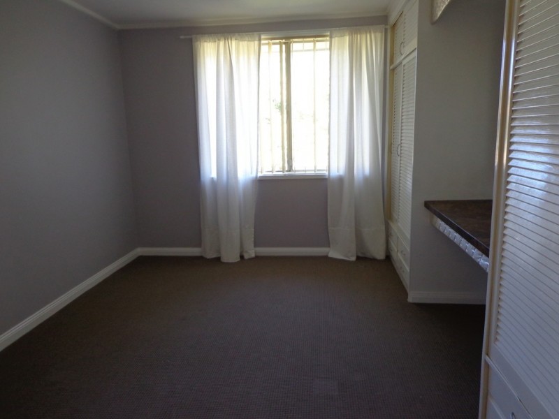 18 Milford Street, Latham ACT 2615