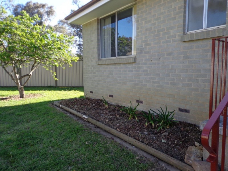 18 Milford Street, Latham ACT 2615
