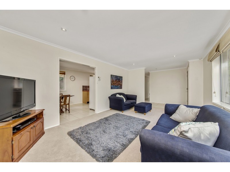 36 Degraves Crescent, Wanniassa ACT 2903