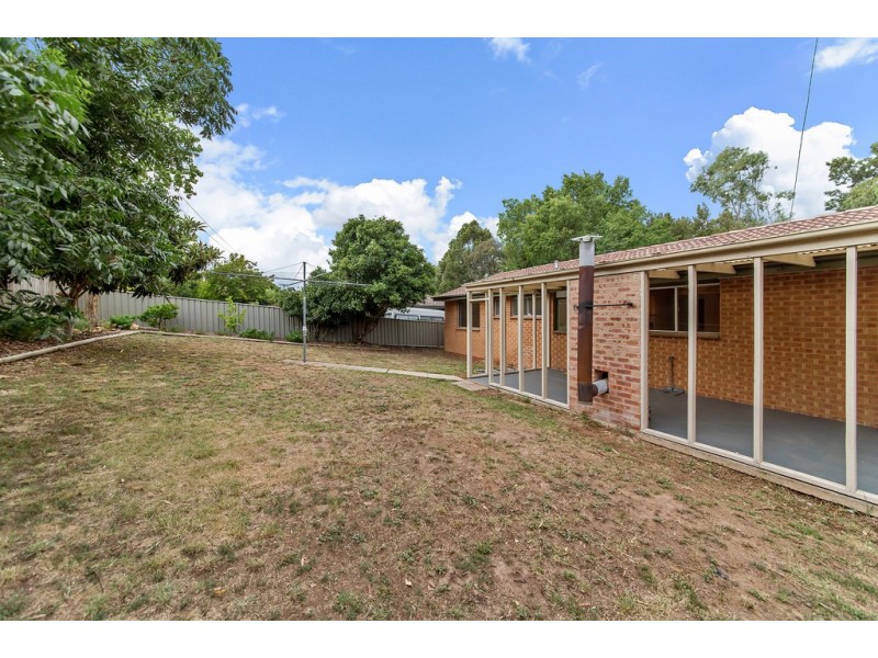 36 Degraves Crescent, Wanniassa ACT 2903