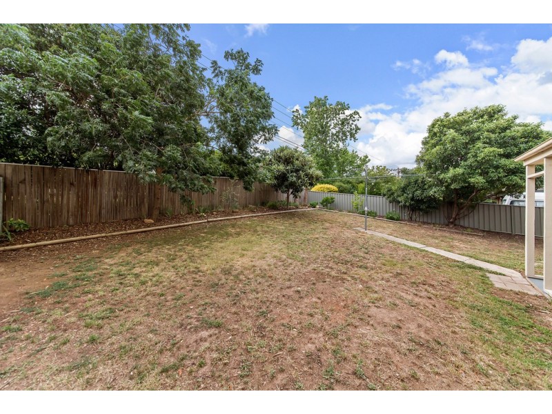 36 Degraves Crescent, Wanniassa ACT 2903