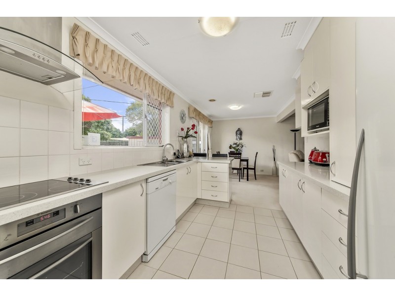 8 Halford Crescent, Page ACT 2614