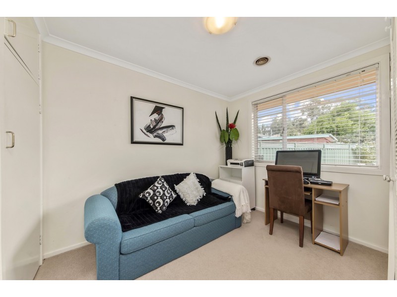 8 Halford Crescent, Page ACT 2614