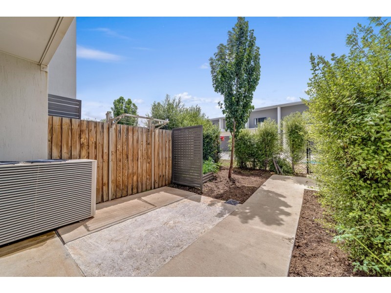 29/40 Henry Kendall Street, Franklin ACT 2913
