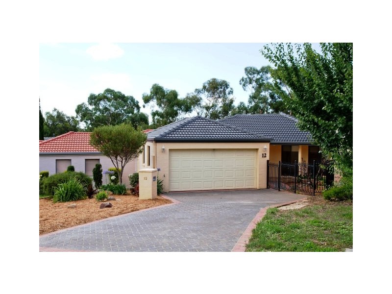 12 Lange Place, Bruce ACT 2617