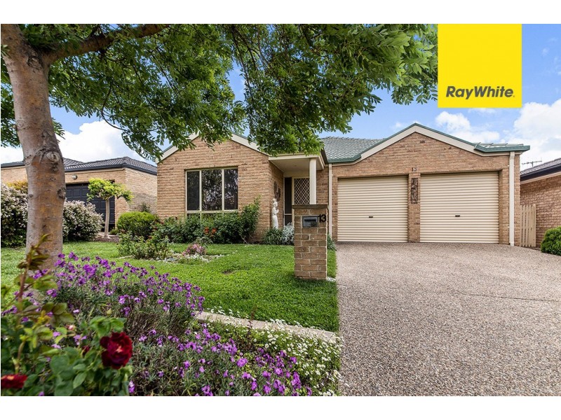 13 Heatherdale Street, Amaroo ACT 2914