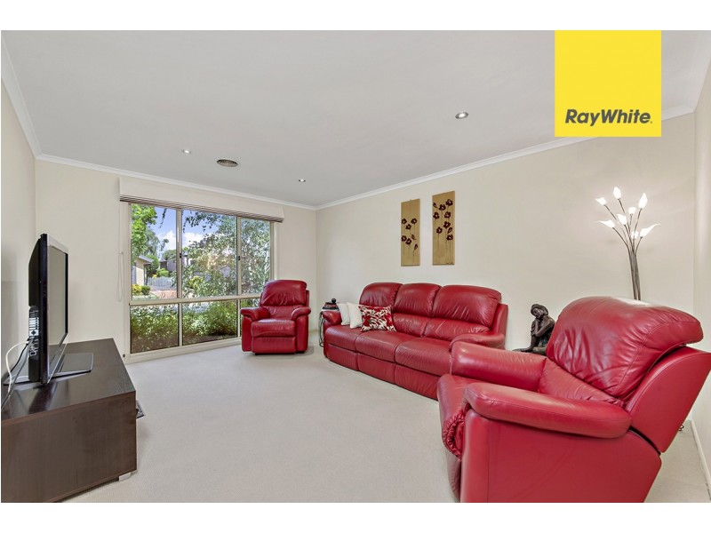 13 Heatherdale Street, Amaroo ACT 2914
