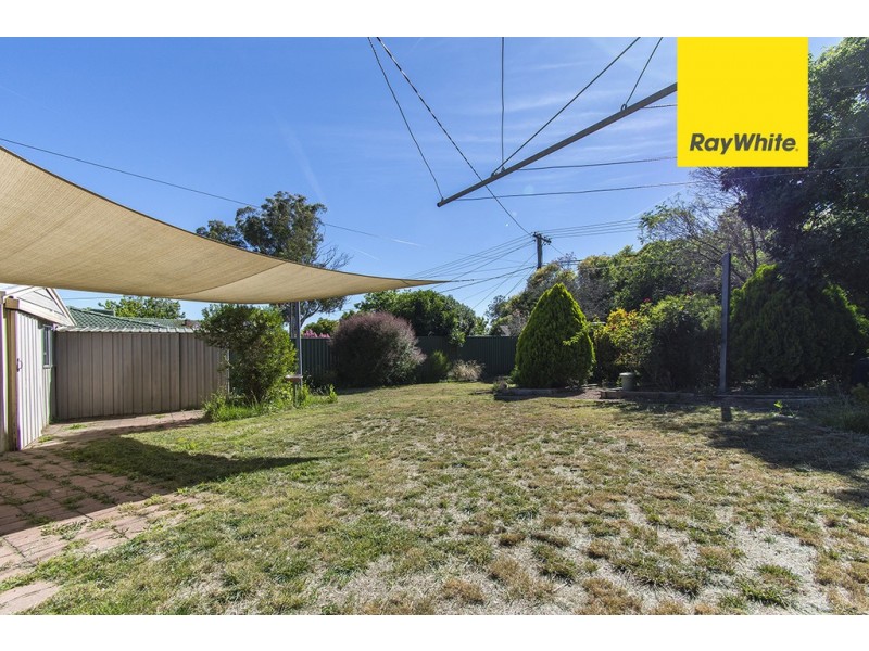 19 Longworth Place, Holt ACT 2615