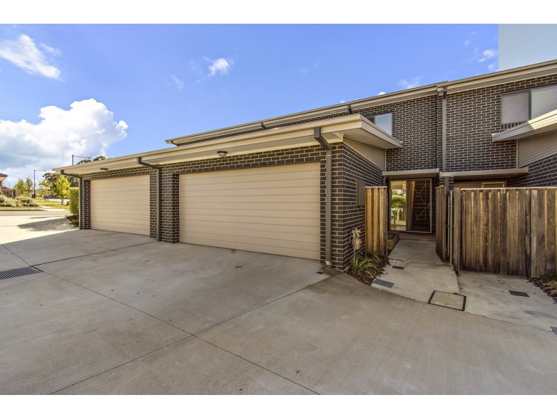 8/4 Annie Douglas St, Casey ACT 2913