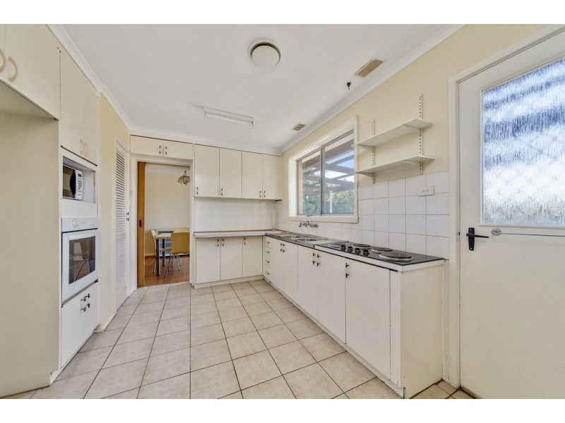 71 Denny Street, Latham ACT 2615