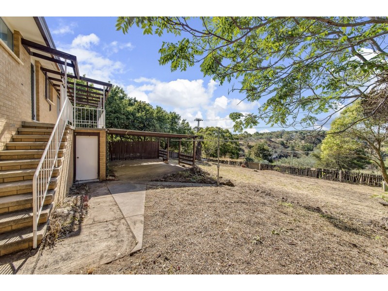 71 Denny Street, Latham ACT 2615