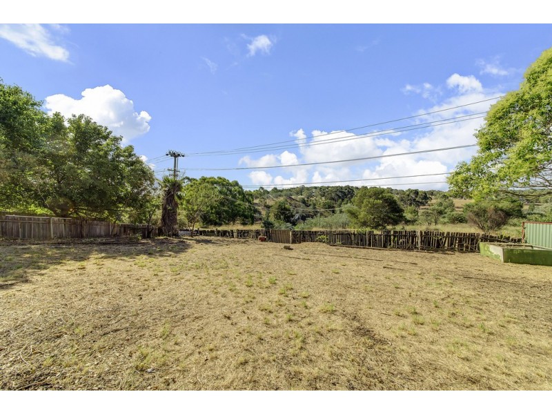 71 Denny Street, Latham ACT 2615