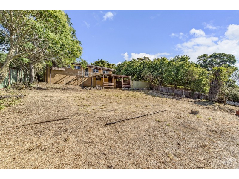 71 Denny Street, Latham ACT 2615