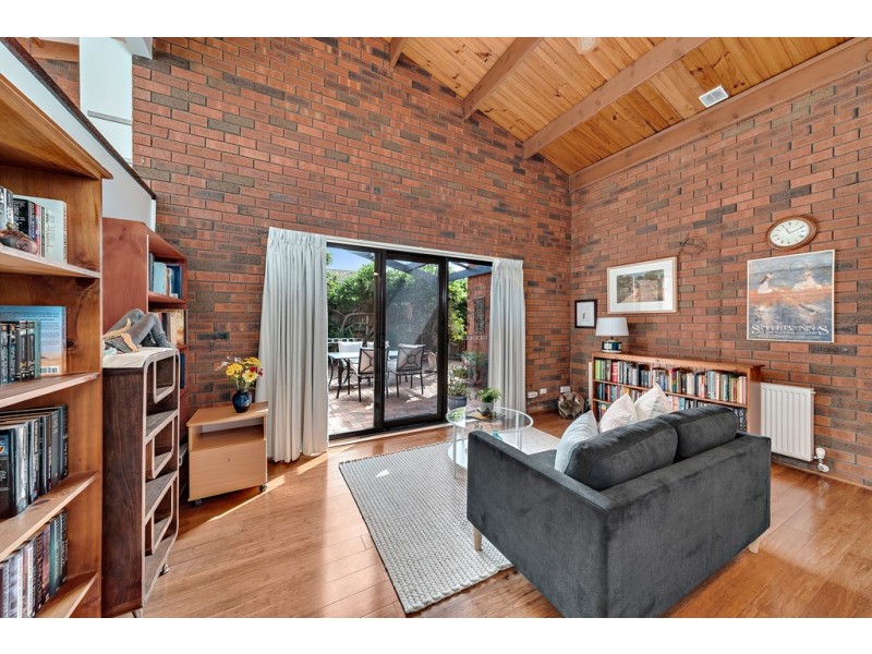 26 Jackie Howe Crescent, Macarthur ACT 2904