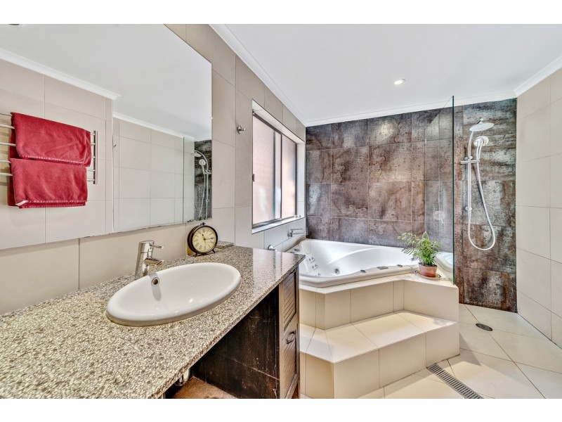 26 Jackie Howe Crescent, Macarthur ACT 2904