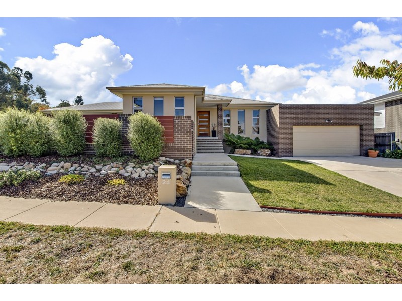 24 Hanley Street, Casey ACT 2913