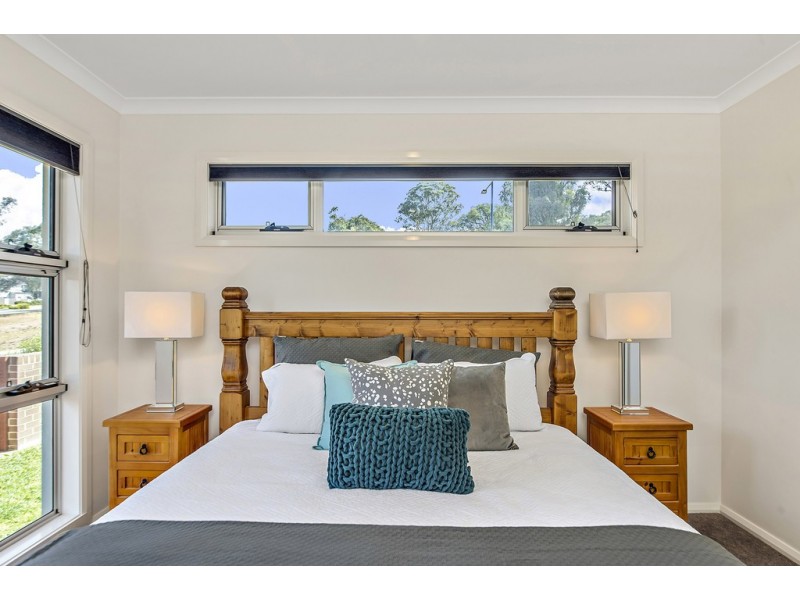 24 Hanley Street, Casey ACT 2913
