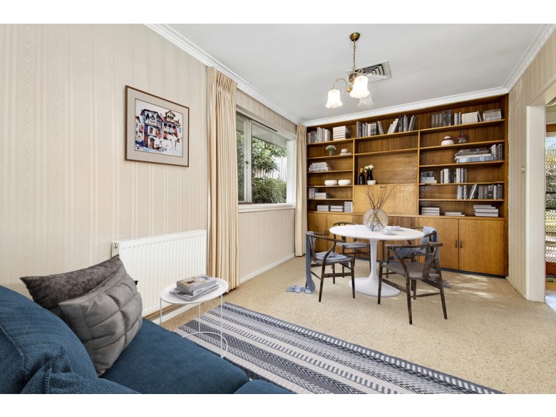 18 Millen Street, Hughes ACT 2605