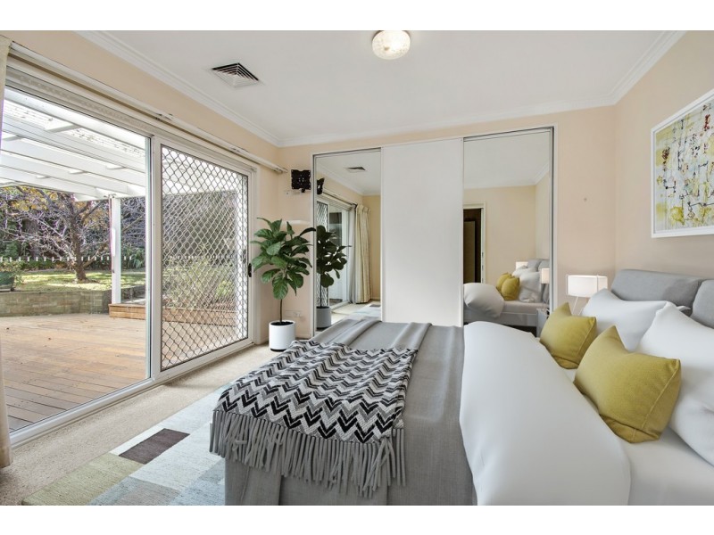 18 Millen Street, Hughes ACT 2605