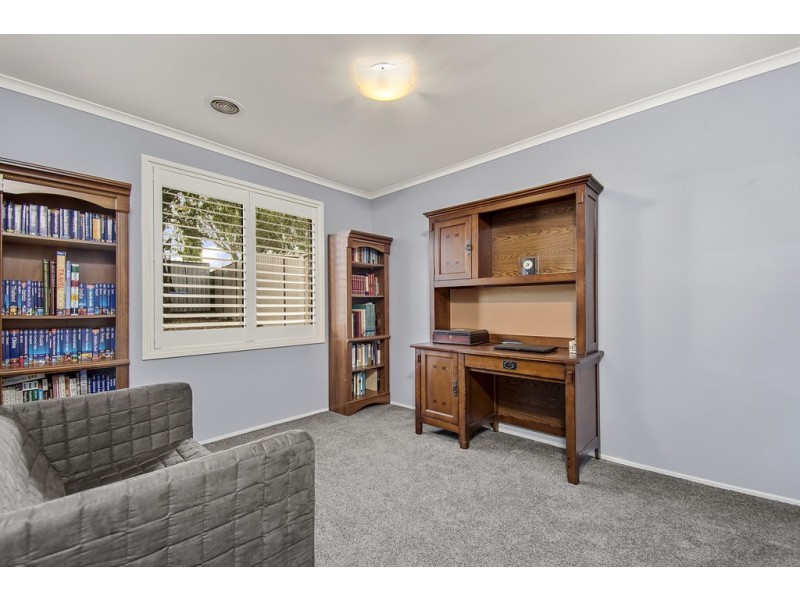 5 Main Close, Chisholm ACT 2905
