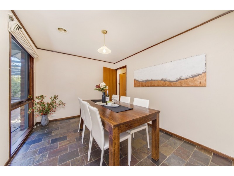13 Capella Crescent, Giralang ACT 2617