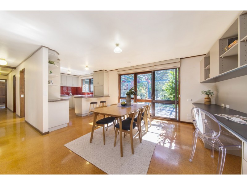 13 Capella Crescent, Giralang ACT 2617