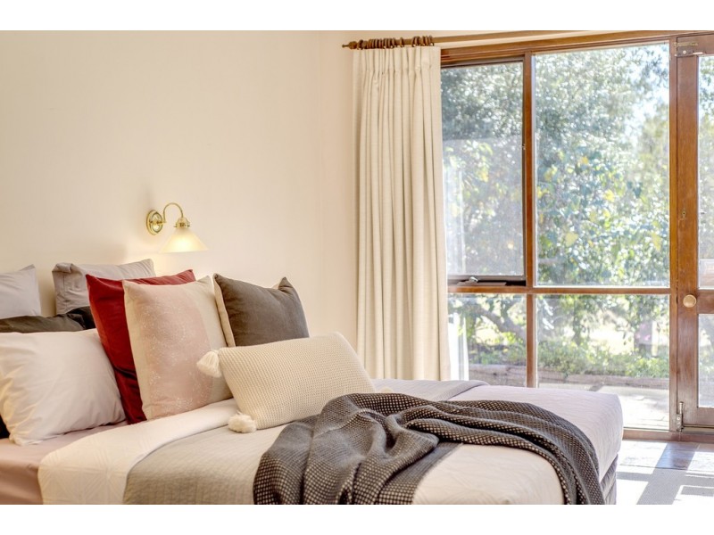 13 Capella Crescent, Giralang ACT 2617