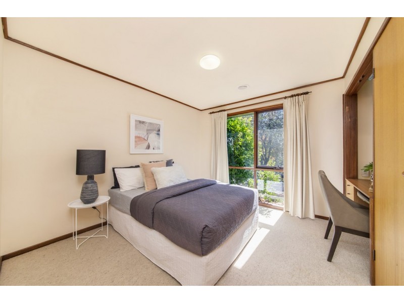 13 Capella Crescent, Giralang ACT 2617