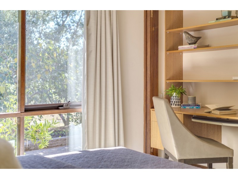 13 Capella Crescent, Giralang ACT 2617