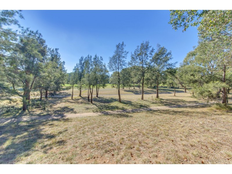 13 Capella Crescent, Giralang ACT 2617