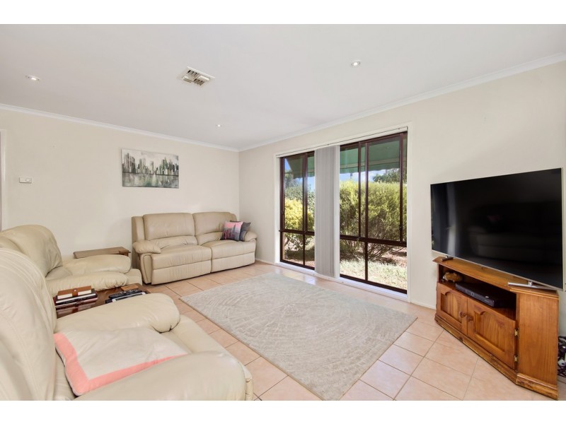 1 Twamley Crescent, Chisholm ACT 2905