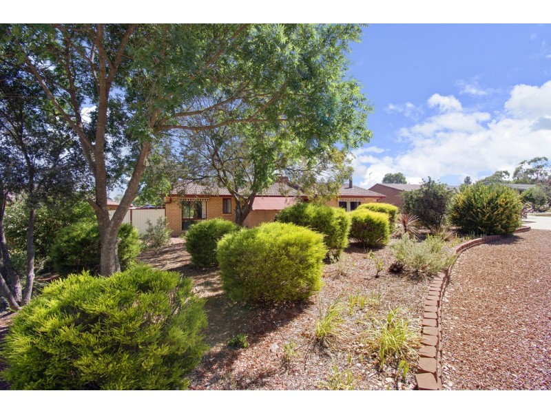 1 Twamley Crescent, Chisholm ACT 2905