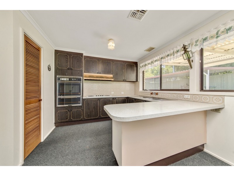 41 Summerland Circuit, Kambah ACT 2902