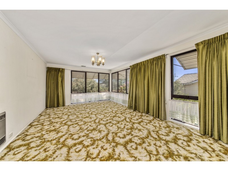 41 Summerland Circuit, Kambah ACT 2902