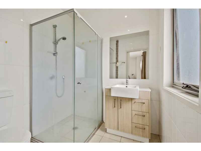 9/311 Flemington Road, Franklin ACT 2913
