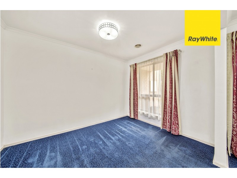 32 Pomeroy Street, Dunlop ACT 2615