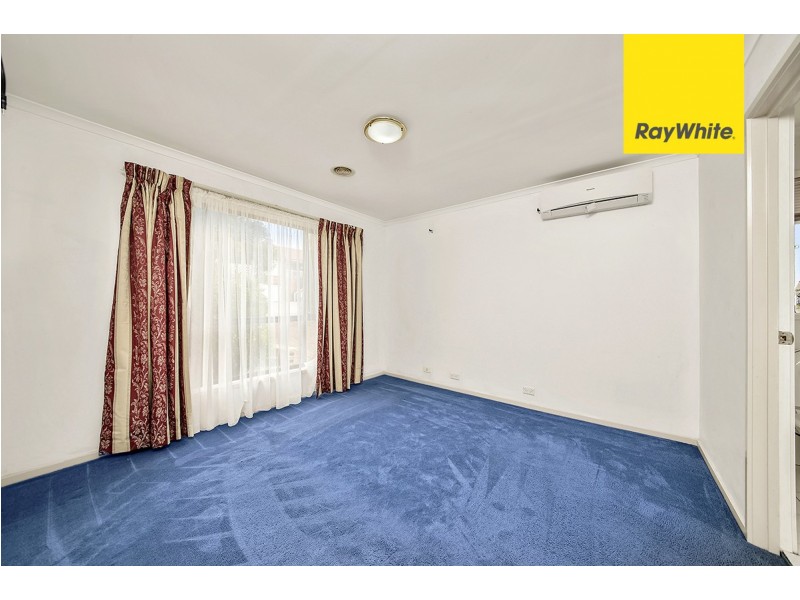 32 Pomeroy Street, Dunlop ACT 2615