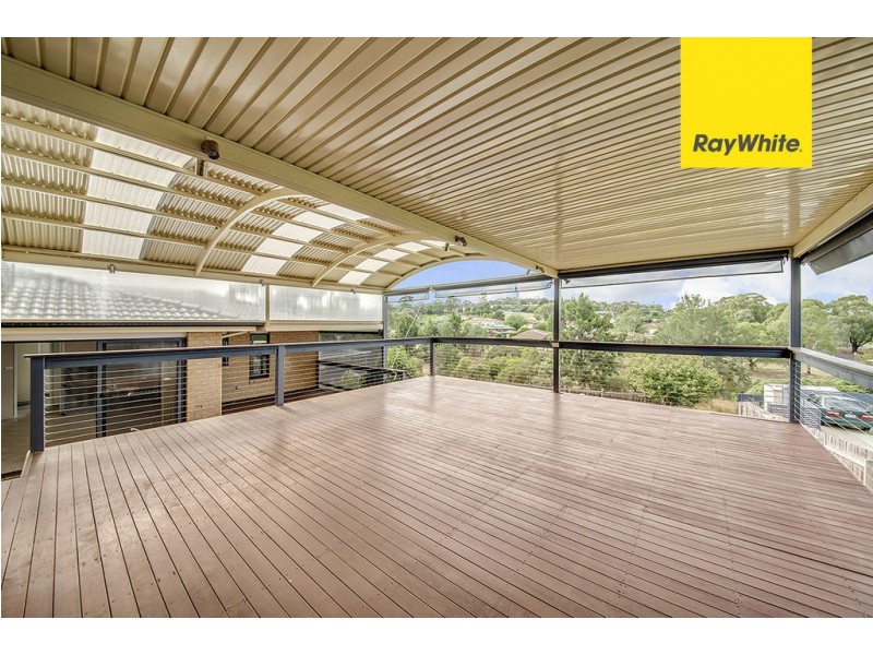 32 Pomeroy Street, Dunlop ACT 2615