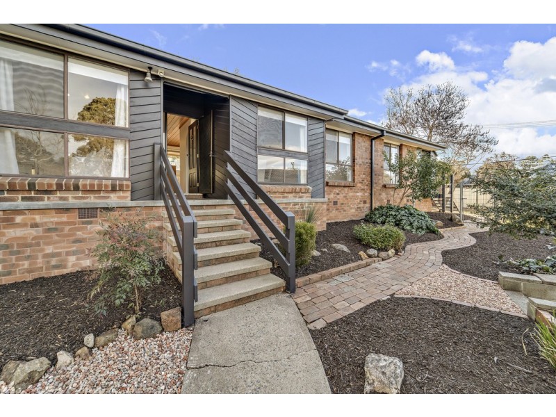 9 Emerton Street, Evatt ACT 2617