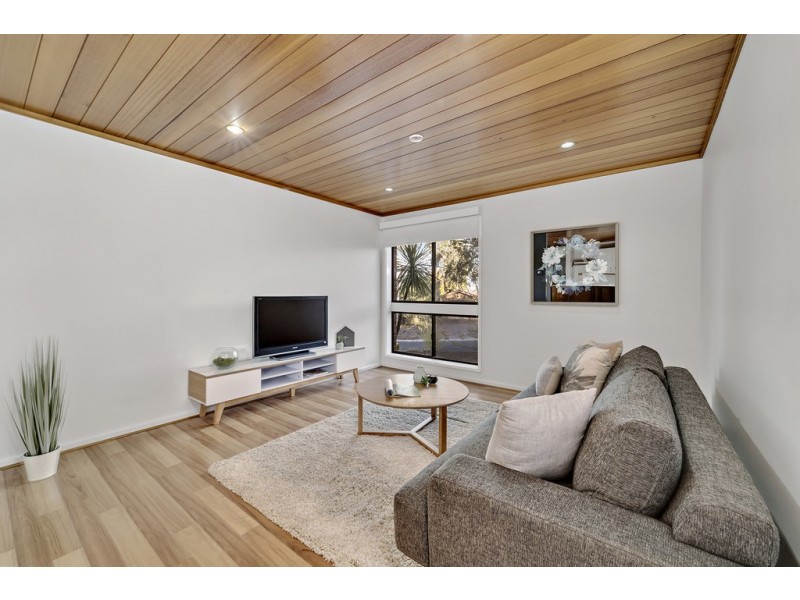 9 Emerton Street, Evatt ACT 2617