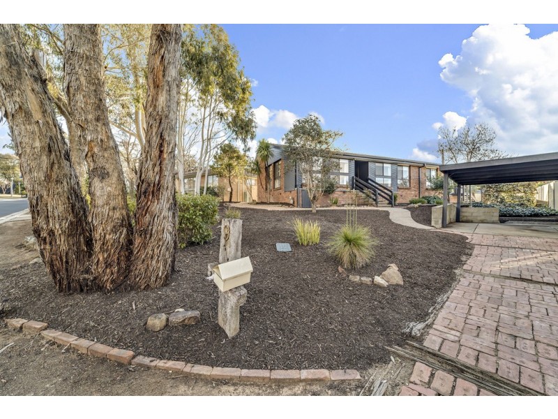 9 Emerton Street, Evatt ACT 2617