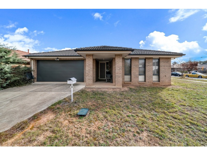 43 Henry Kendall Street, Franklin ACT 2913