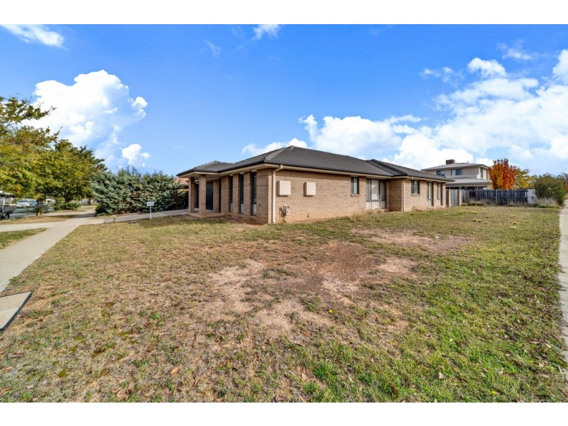 43 Henry Kendall Street, Franklin ACT 2913
