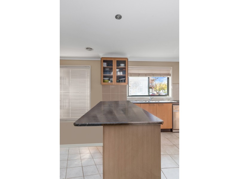 43 Henry Kendall Street, Franklin ACT 2913