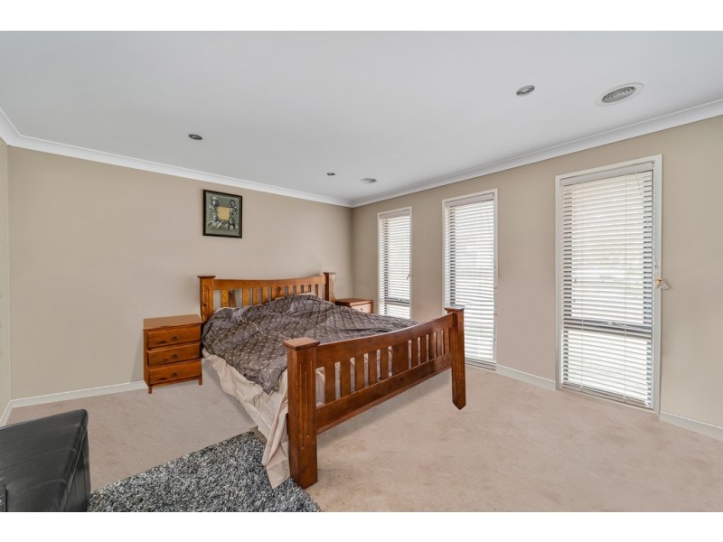 43 Henry Kendall Street, Franklin ACT 2913