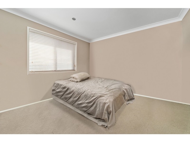 43 Henry Kendall Street, Franklin ACT 2913