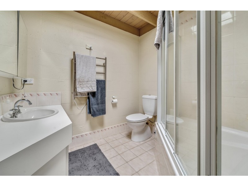 11 Balsillie Crescent, Monash ACT 2904